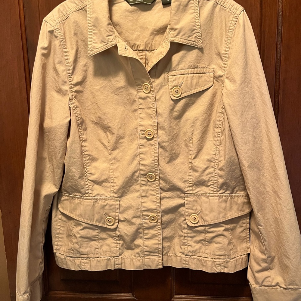 Vintage Eddie Bauer size 12 tan/ sand colored button up blazer
